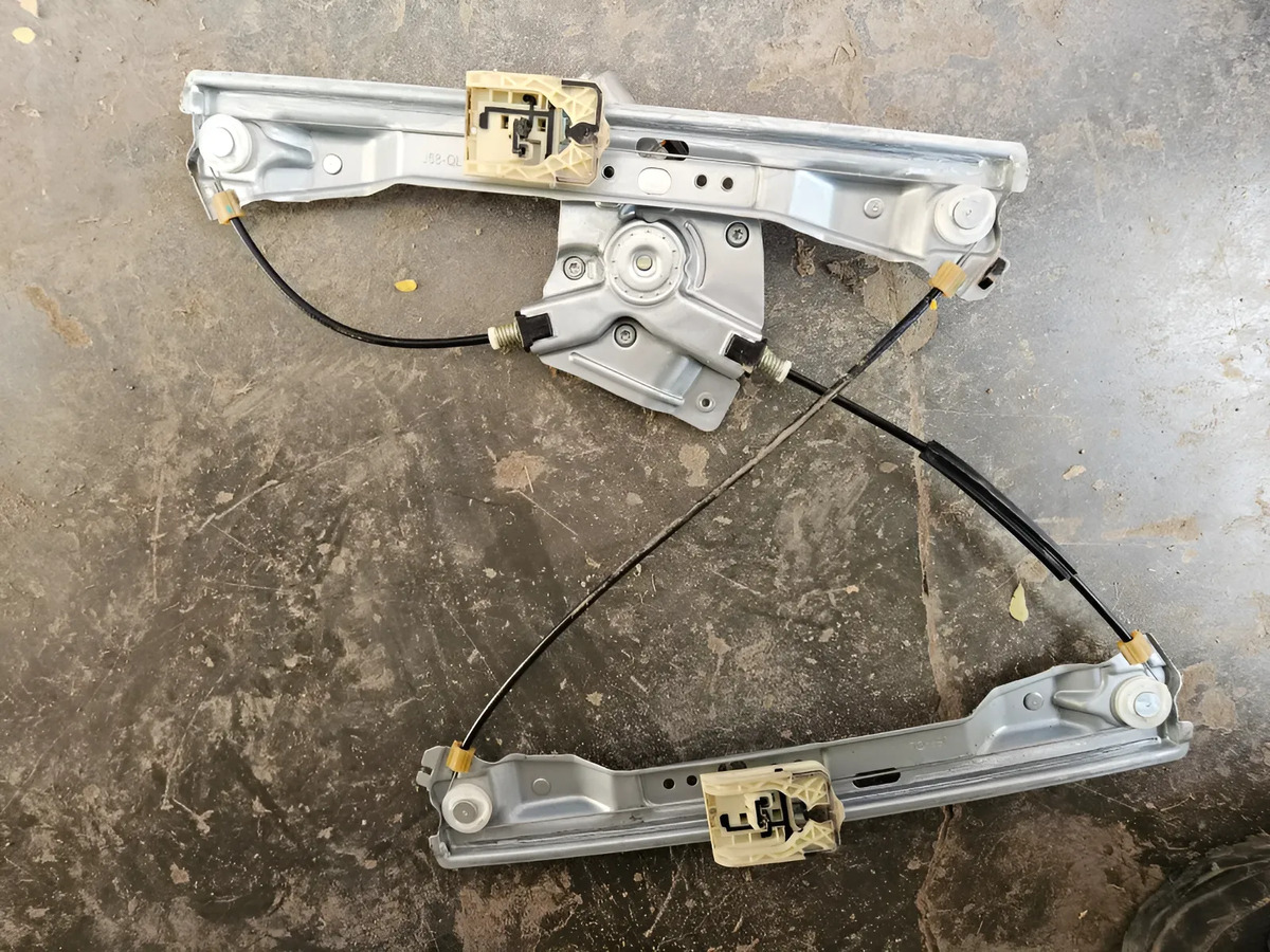 Chirey Tiggo 7 Pro 2023-2026 Elevador Delantero Izquierdo