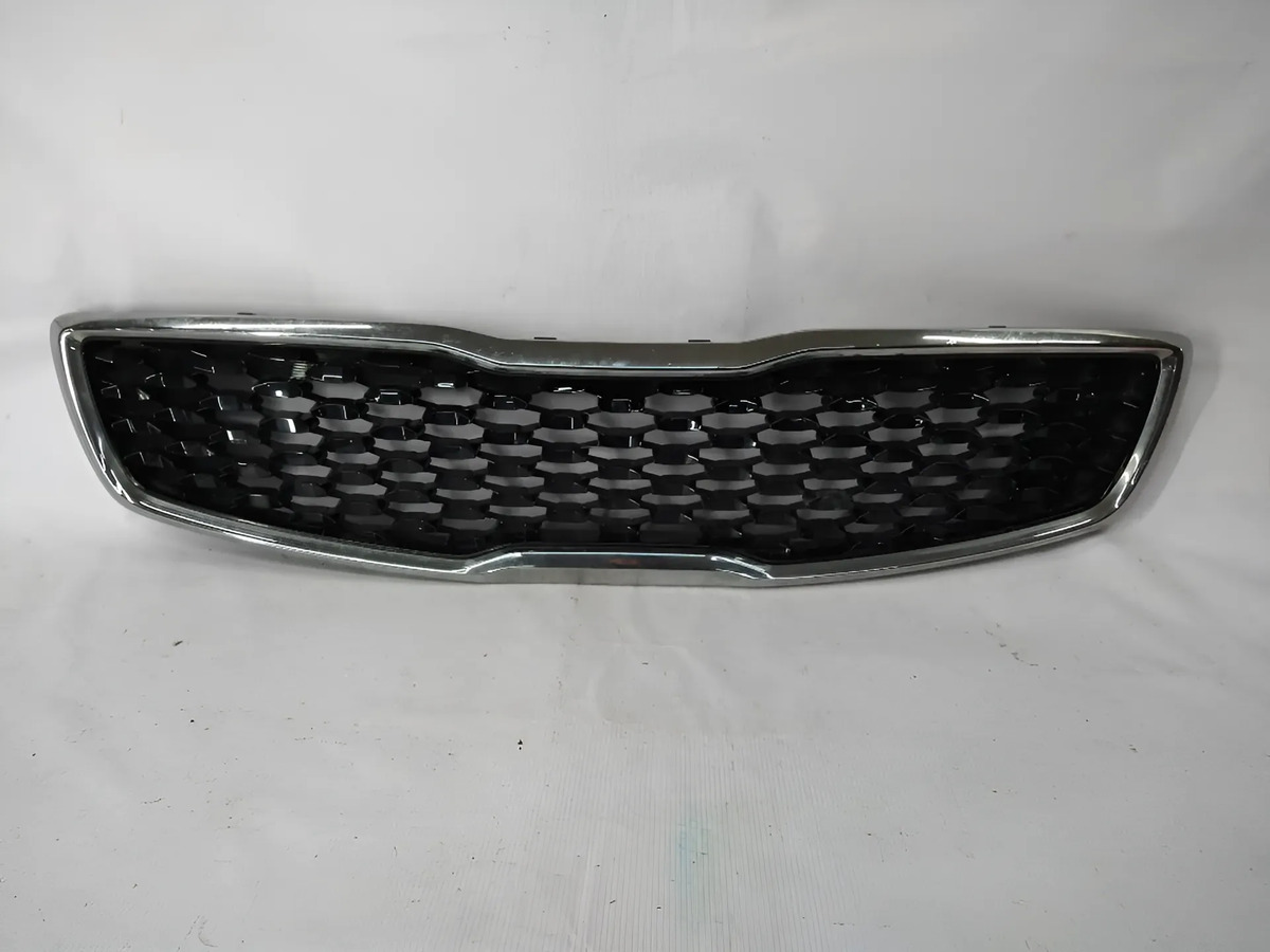 Kia Forte 2017 - 2018 Parrilla Delantera Usado Original