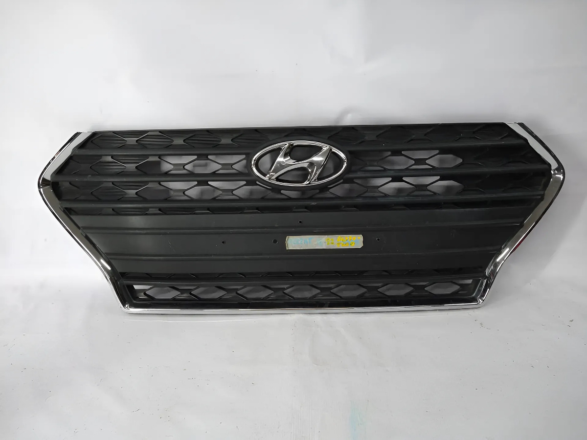 Hyundai Accent 2018 - 2022 Parrilla Delantera Usado Original