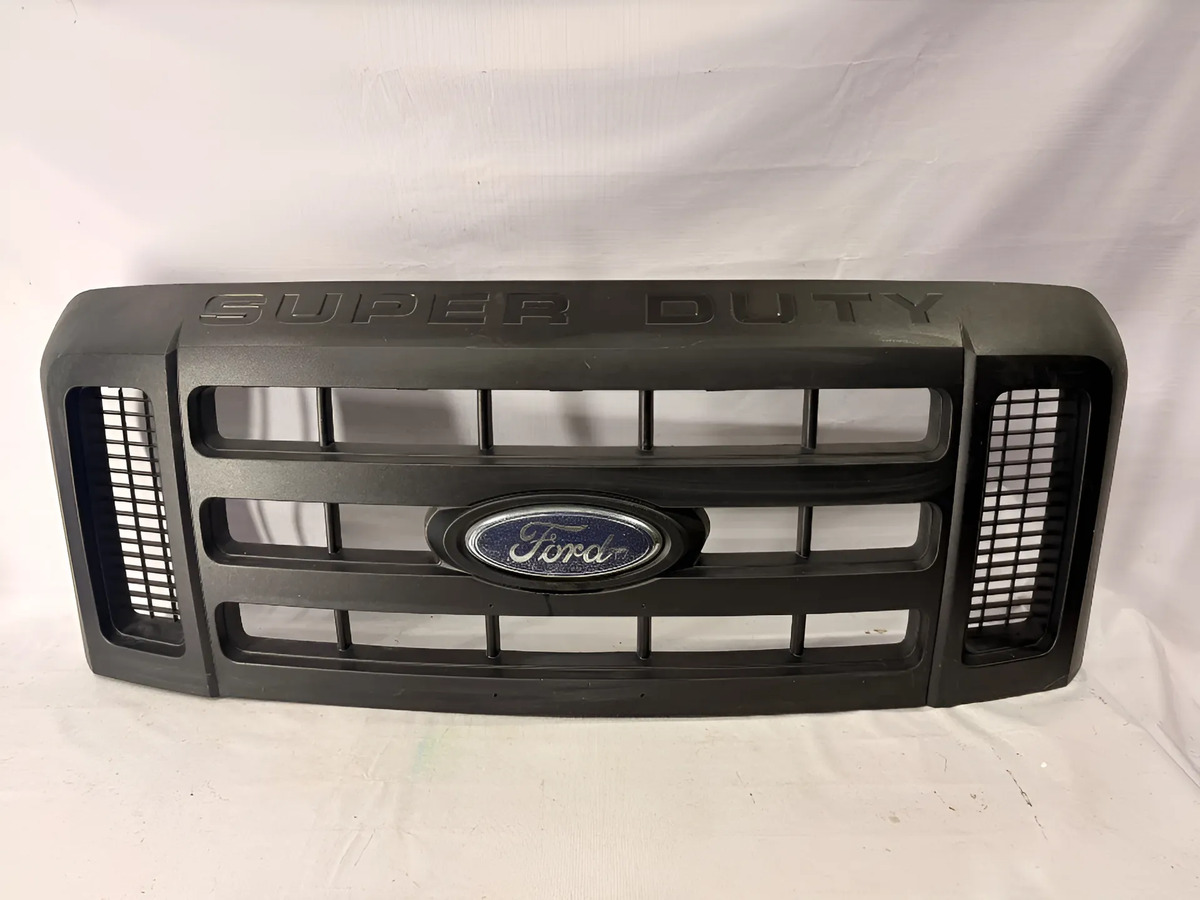 Ford F-350 super duty 2008 - 2010 Parrilla Delantera Usado Original