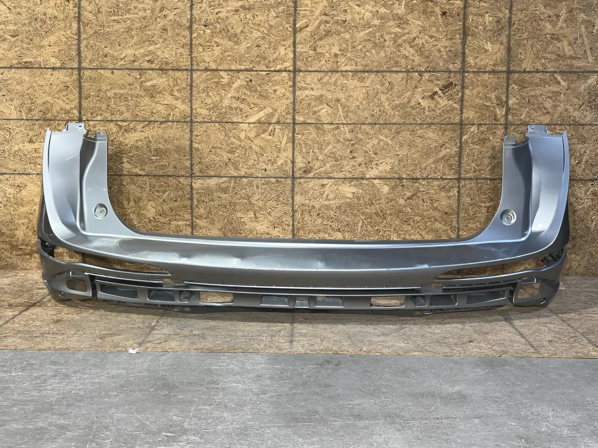 Lincoln Corsair 2020 - 2025 Facias Traseras Usado Original