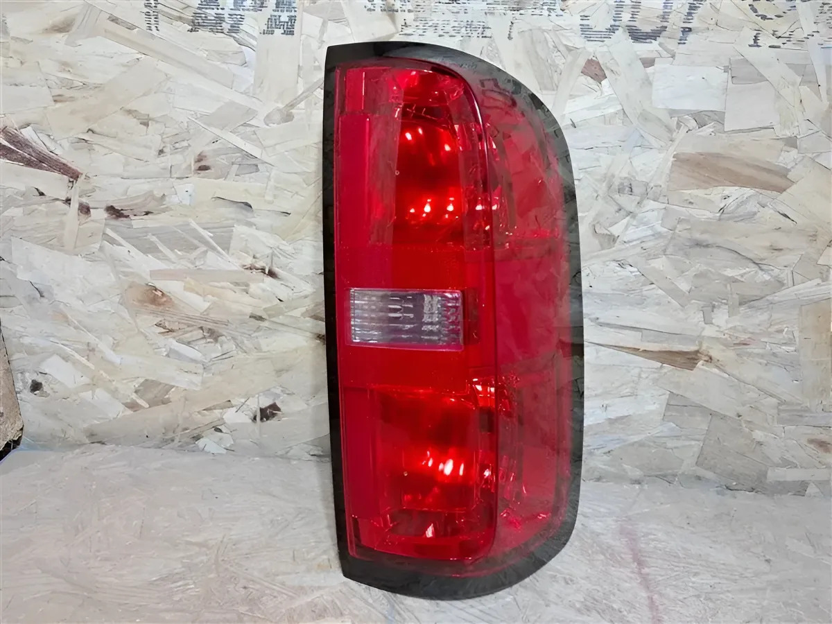 Calavera Exterior Derecho(a) Chevrolet Colorado 2017 4 - vista 1