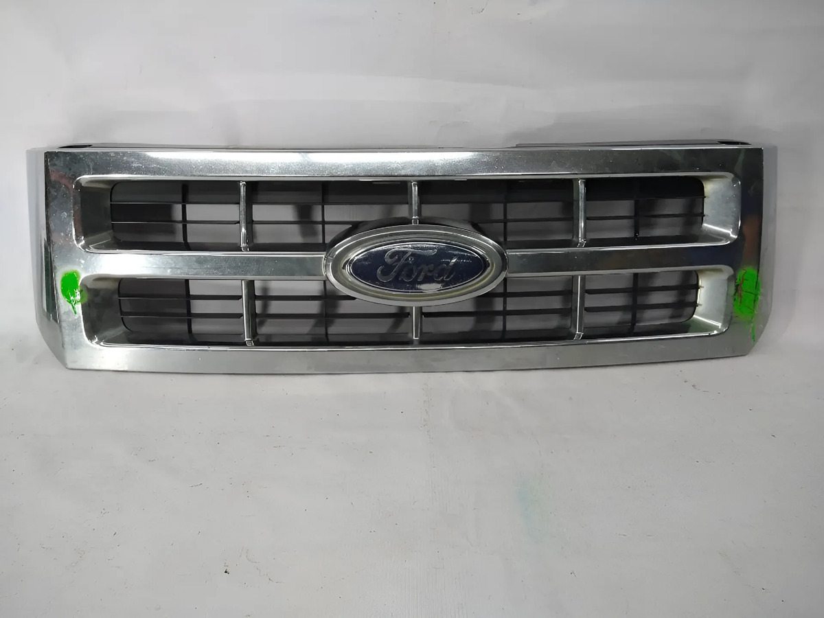Ford Escape 2008 - 2012 Parrilla Delantera Usado Original