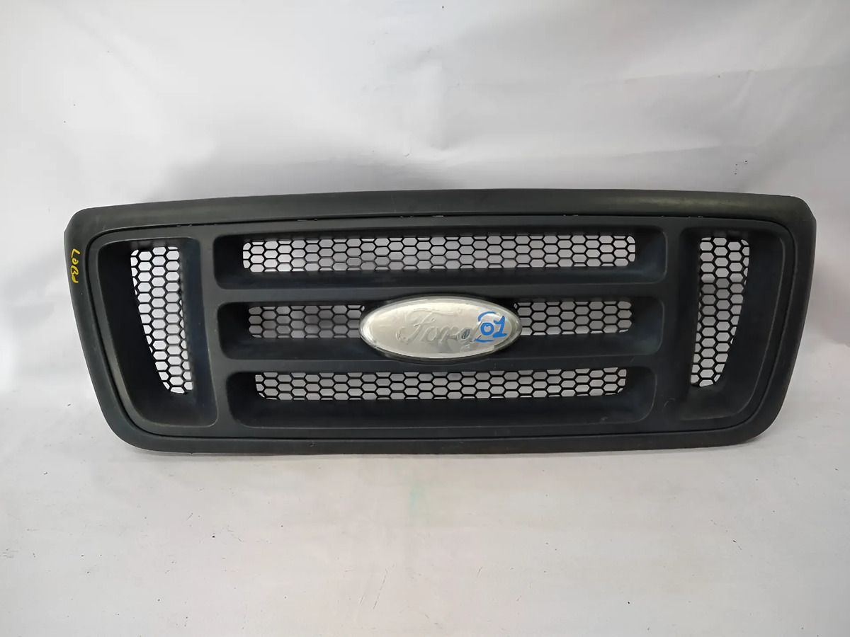 Ford Lobo 2004 - 2008 Parrilla Delantera Usado Original