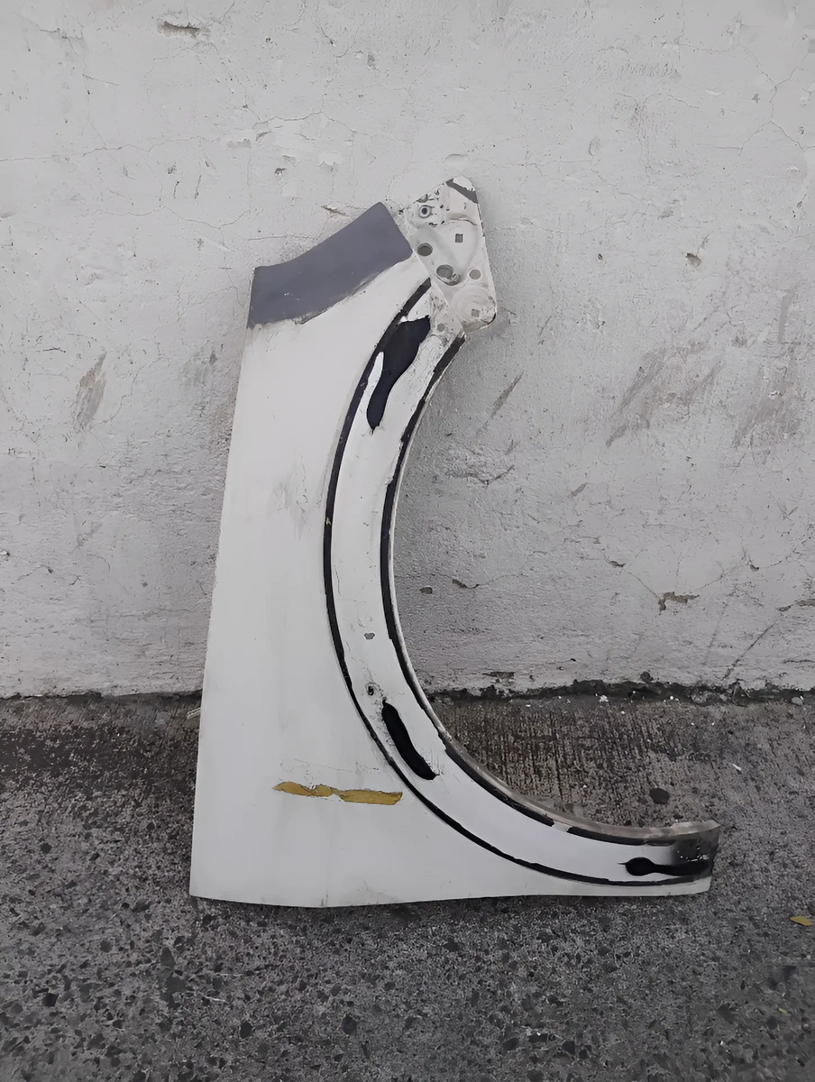 Volkswagen Saveiro 2012 - 2018 Salpicadera Delantera Derecho Usado Original