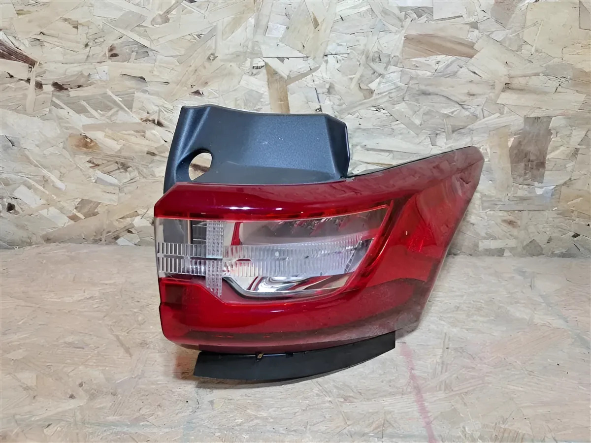Calavera Exterior Derecho(a) Chevrolet Traverse 2019 5 - vista 1