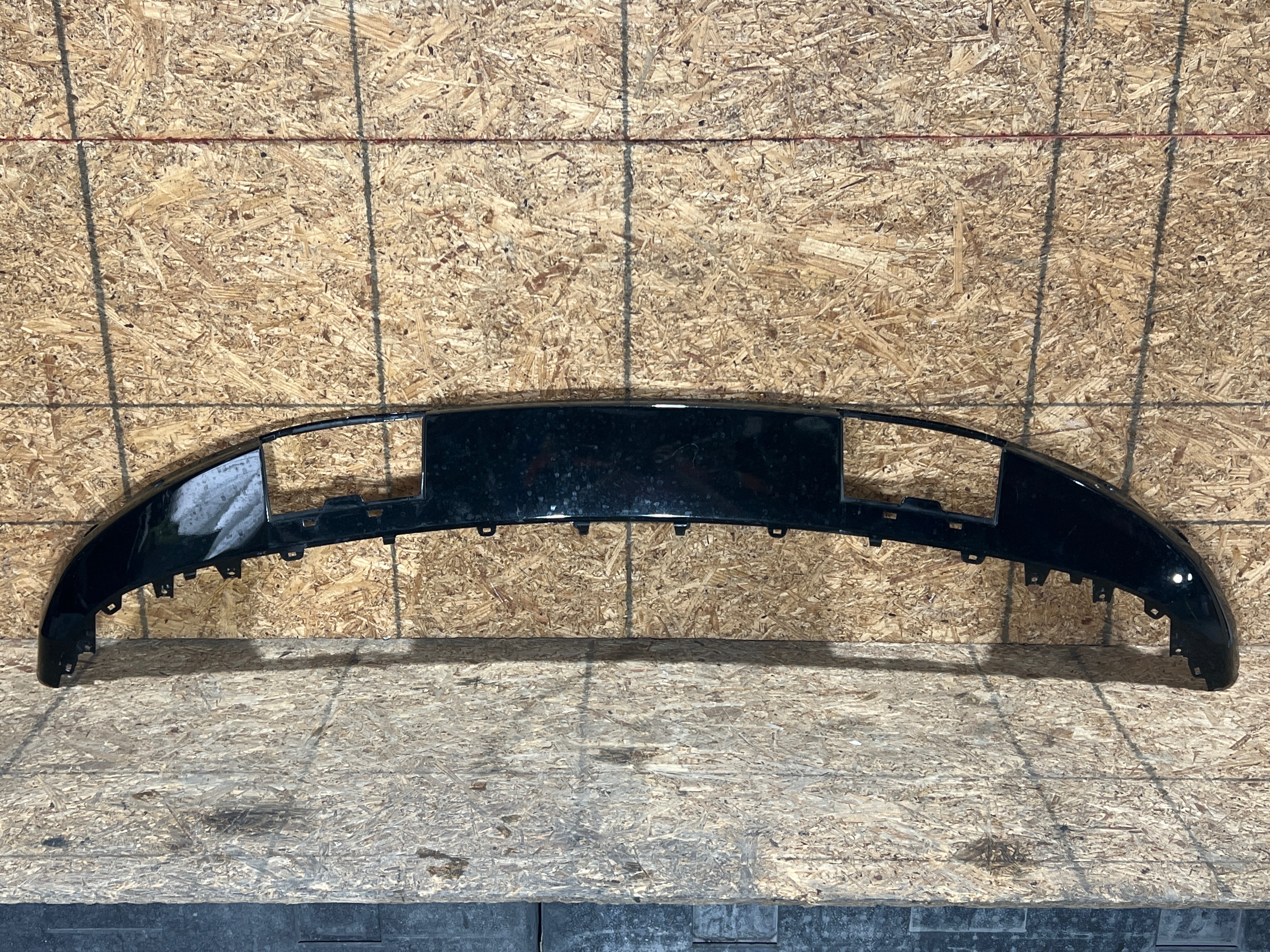 Lincoln Navigator 2022 - 2024 Spoiler Delantera Usado Original