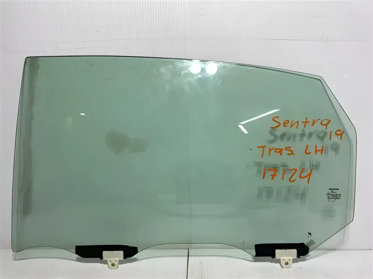 Vidrio Puerta Trasero(a) Izquierdo(a) Nissan Sentra 2019 4