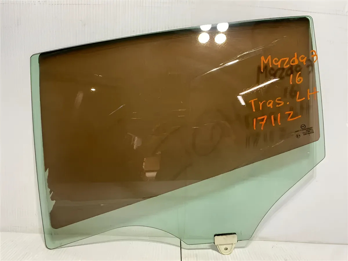 Vidrio Puerta Trasero(a) Izquierdo(a) Mazda 3 2016 4 Puertas
