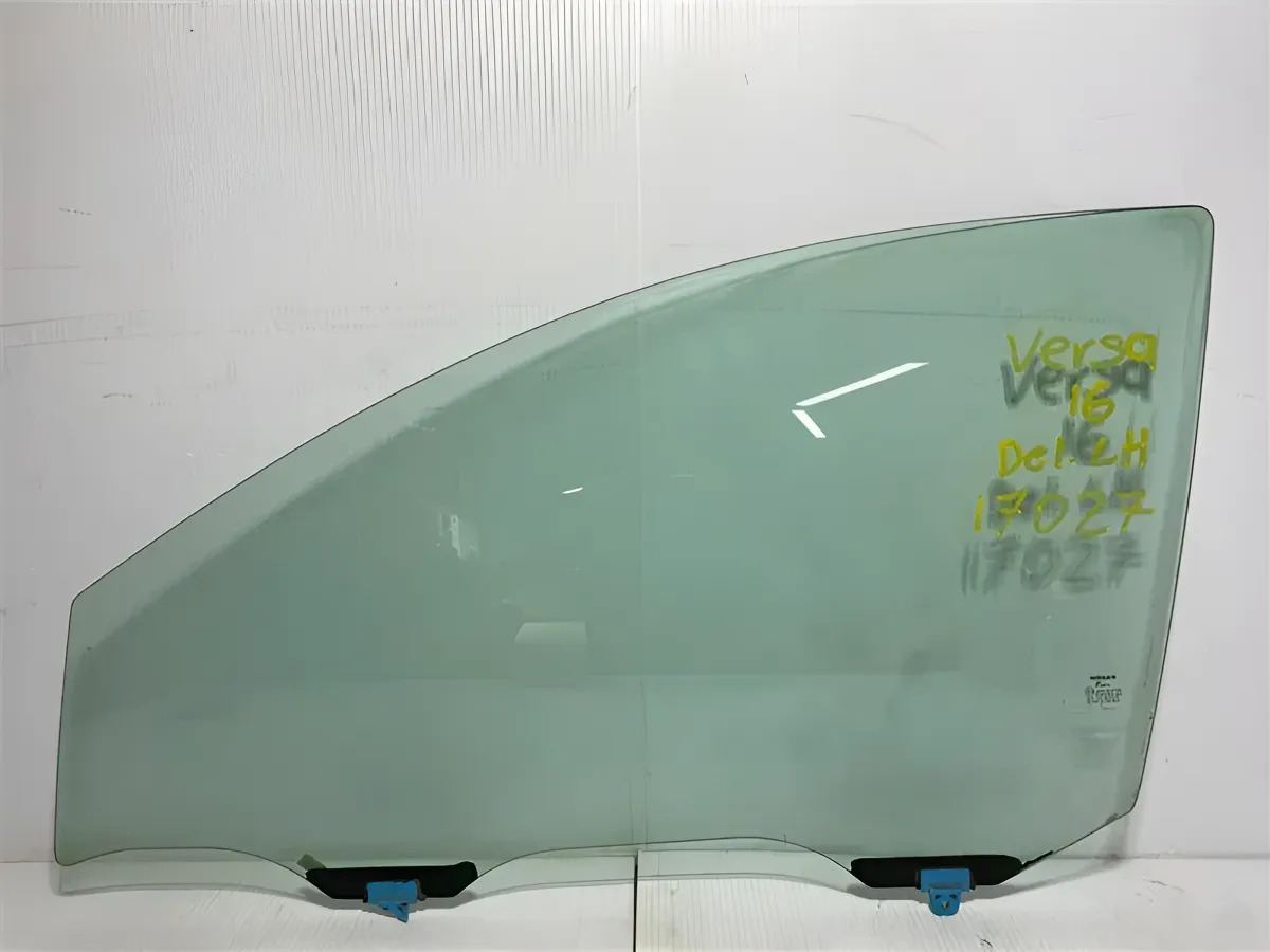 Vidrio Puerta Delantero(a) Izquierdo(a) Nissan Versa 2016 4