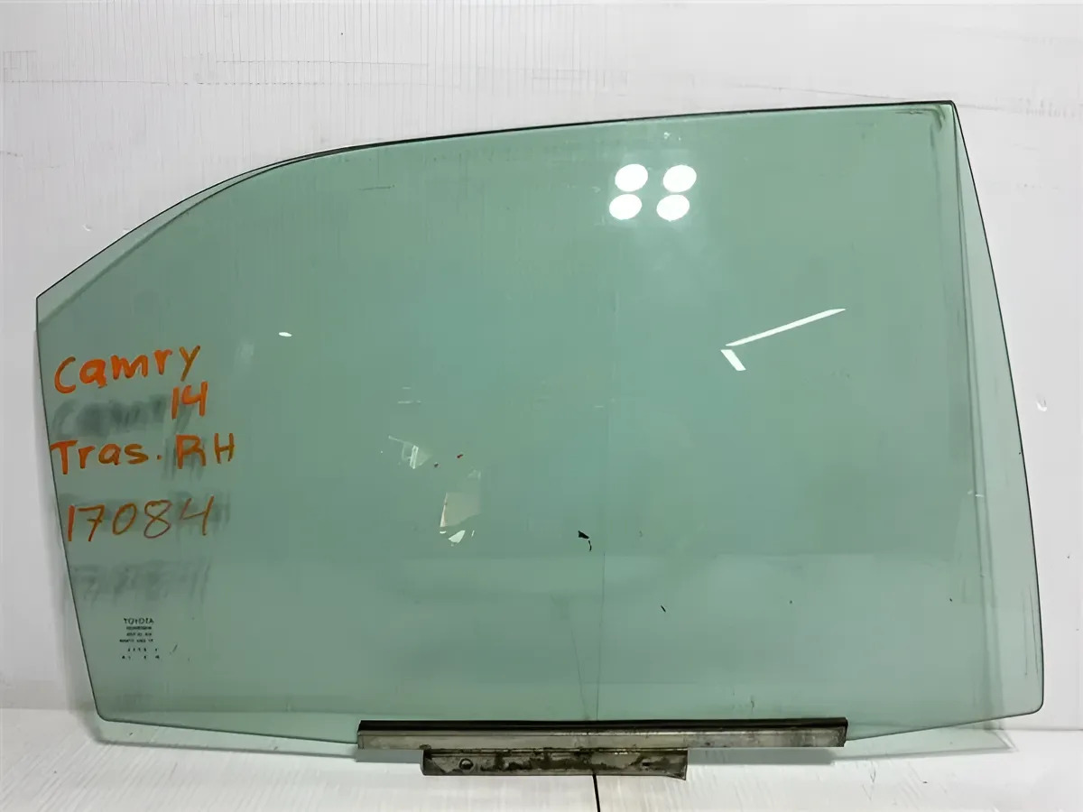 Vidrio Puerta Trasero(a) Derecho(a) Toyota Camry 2014 4