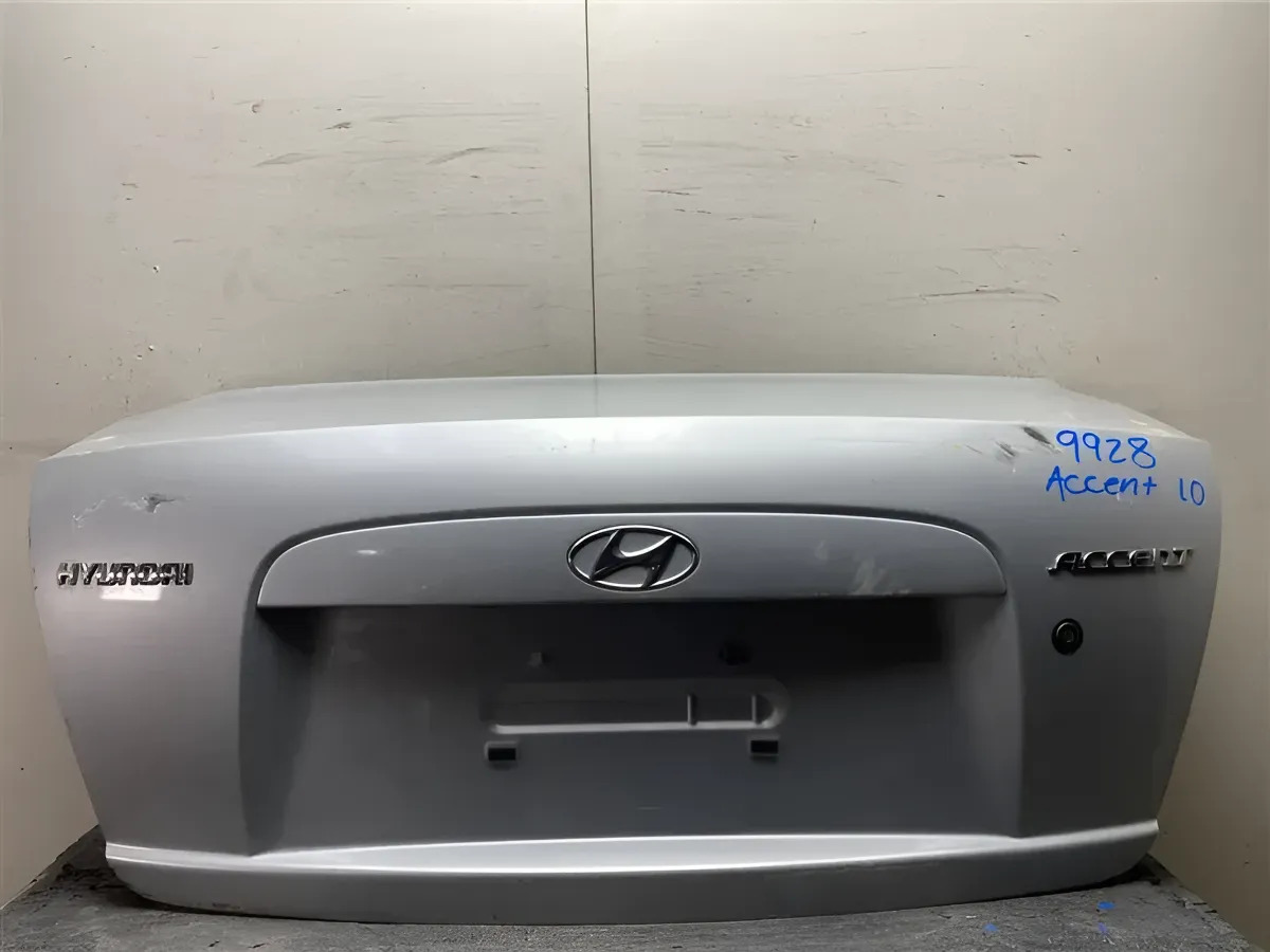 Cajuela Hyundai Accent 2010 4 Puertas Original