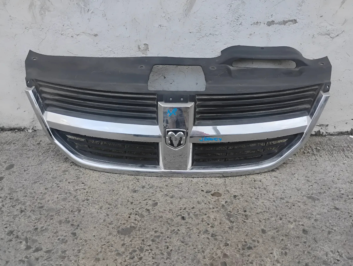 Dodge Journey 2009 - 2011 Parrilla Usado Original