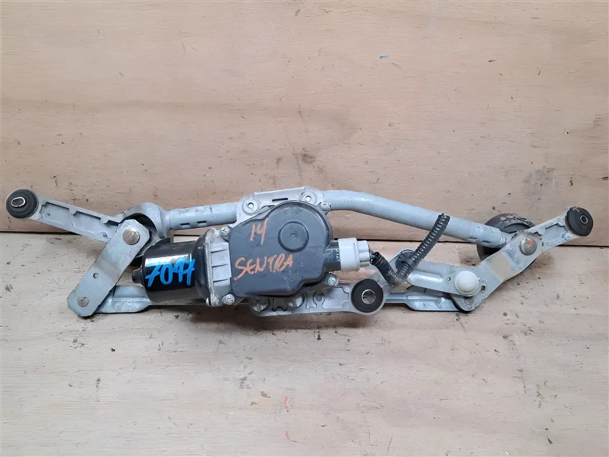 Motor Limpiaparabrisas Nissan Sentra 2014 4 Puertas Original