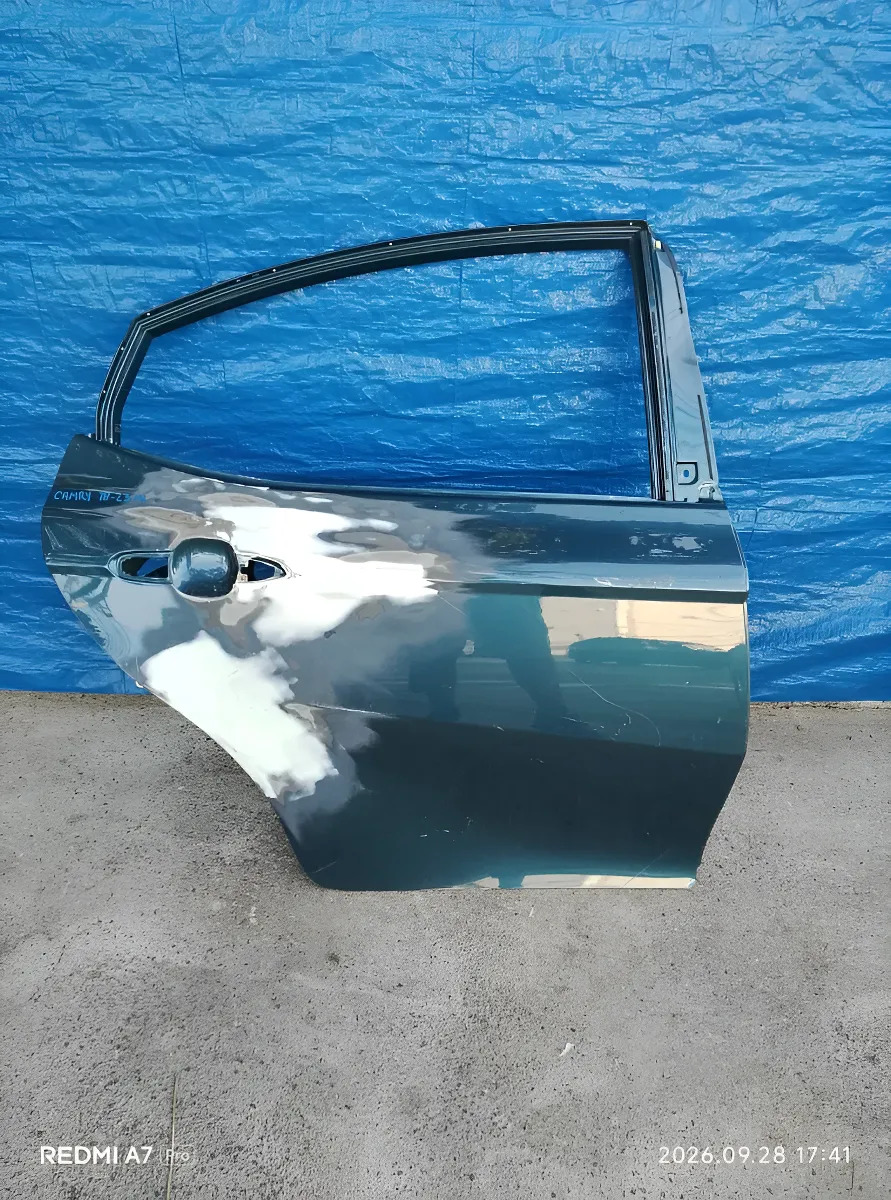 Puerta Trasera Derecha Camry 2019 2020 2021 2022 2023 Azul Delantera Derecha Azul