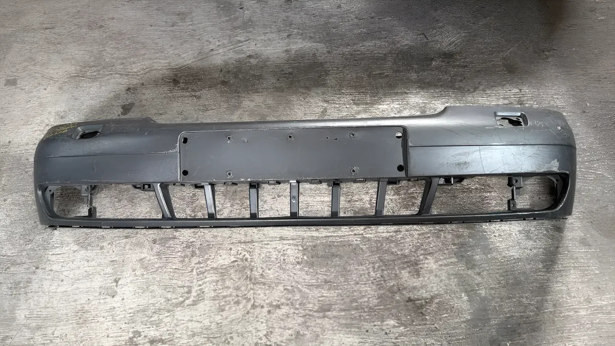 Fascia Delantera Audi A4 1998-2000 Usado Original Gris Oscuro