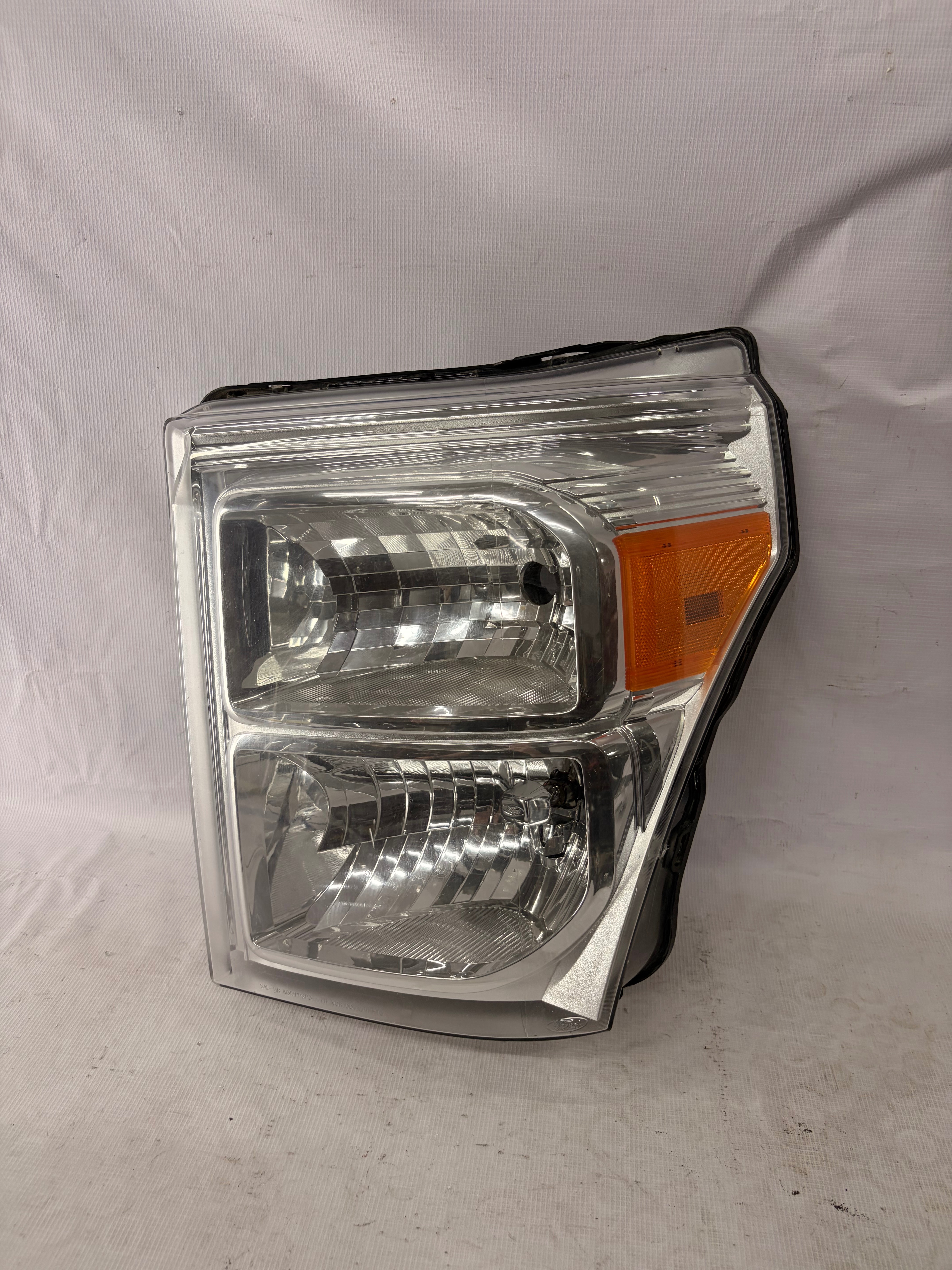 Ford F-350 super duty 2011 - 2016 Faro Izquierdo Usado Original