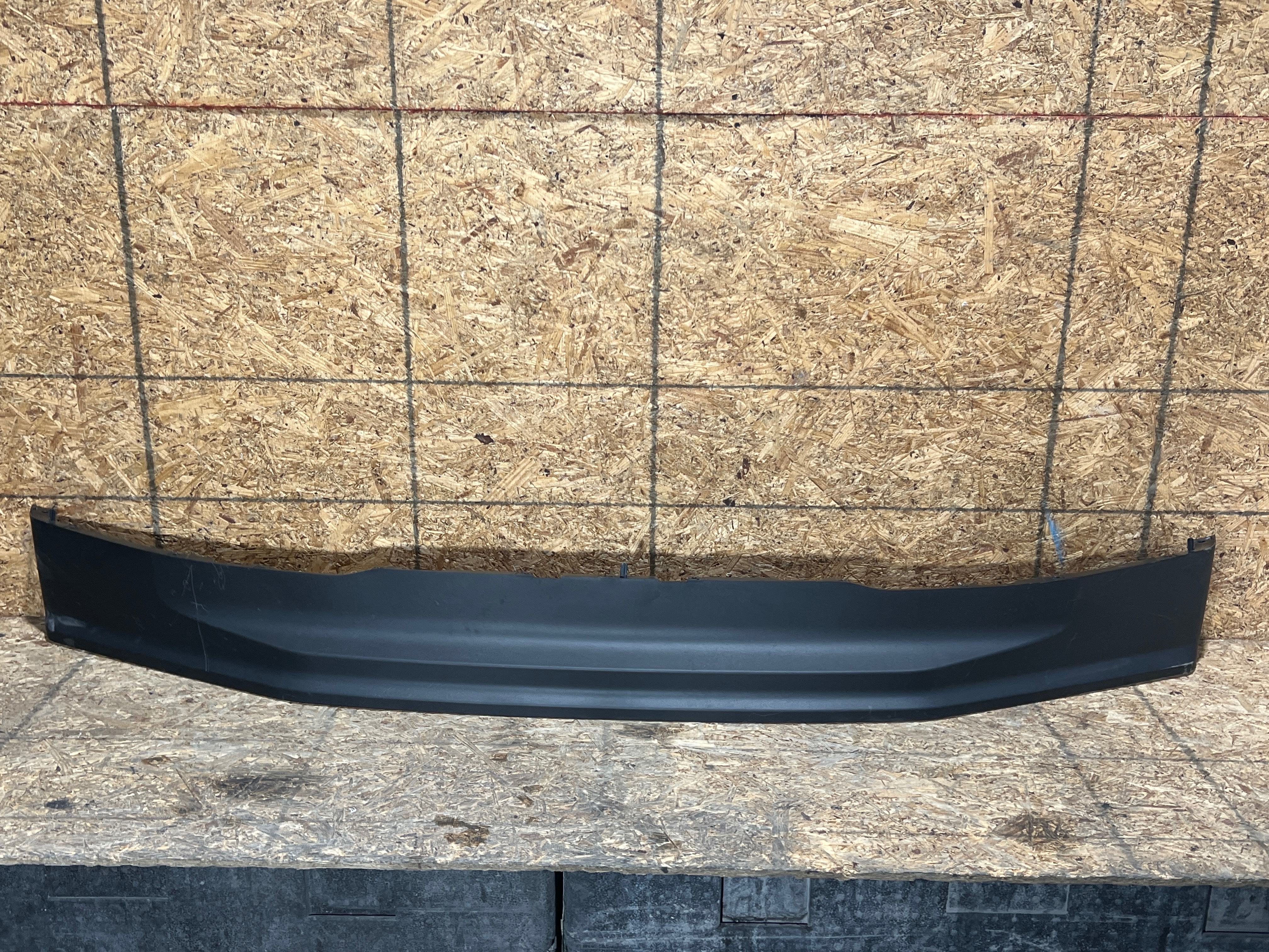 Ford F-250 2024 - 2026 Spoiler Delantera Usado Original