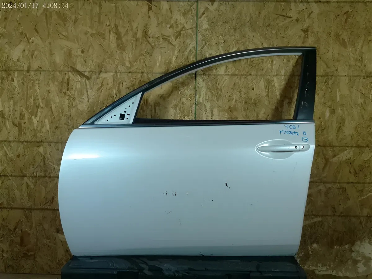 Puerta Delantero(a) Izquierdo(a) Electrica Mazda 6 2013 4