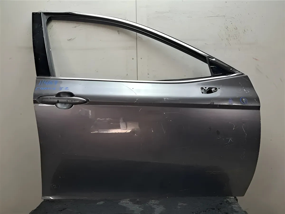 Puerta Delantero(a) Derecho(a) Electrica Toyota Camry 2022