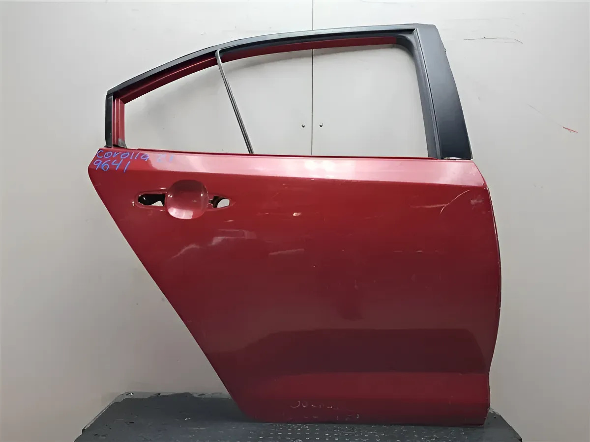 Puerta Trasero(a) Derecho(a) Cascaron Toyota Corolla 2021 4