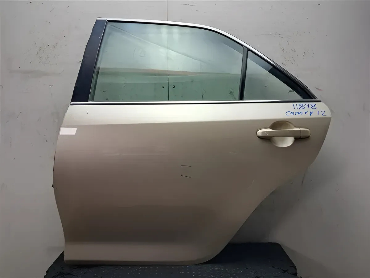 Puerta Trasero(a) Izquierdo(a) Electrica Toyota Camry 2012