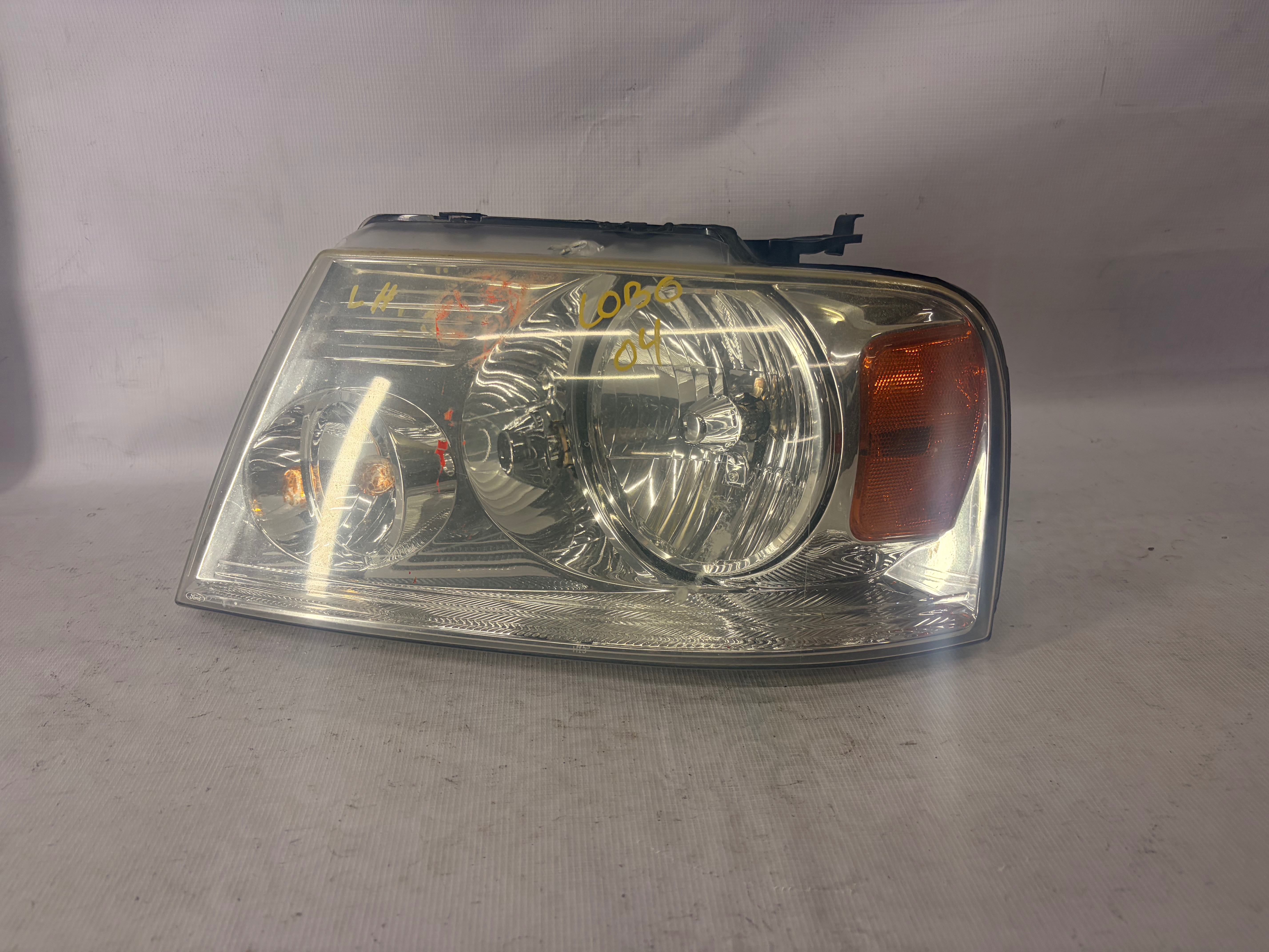 Ford Lobo 2004 Faro Izquierdo Usado Original