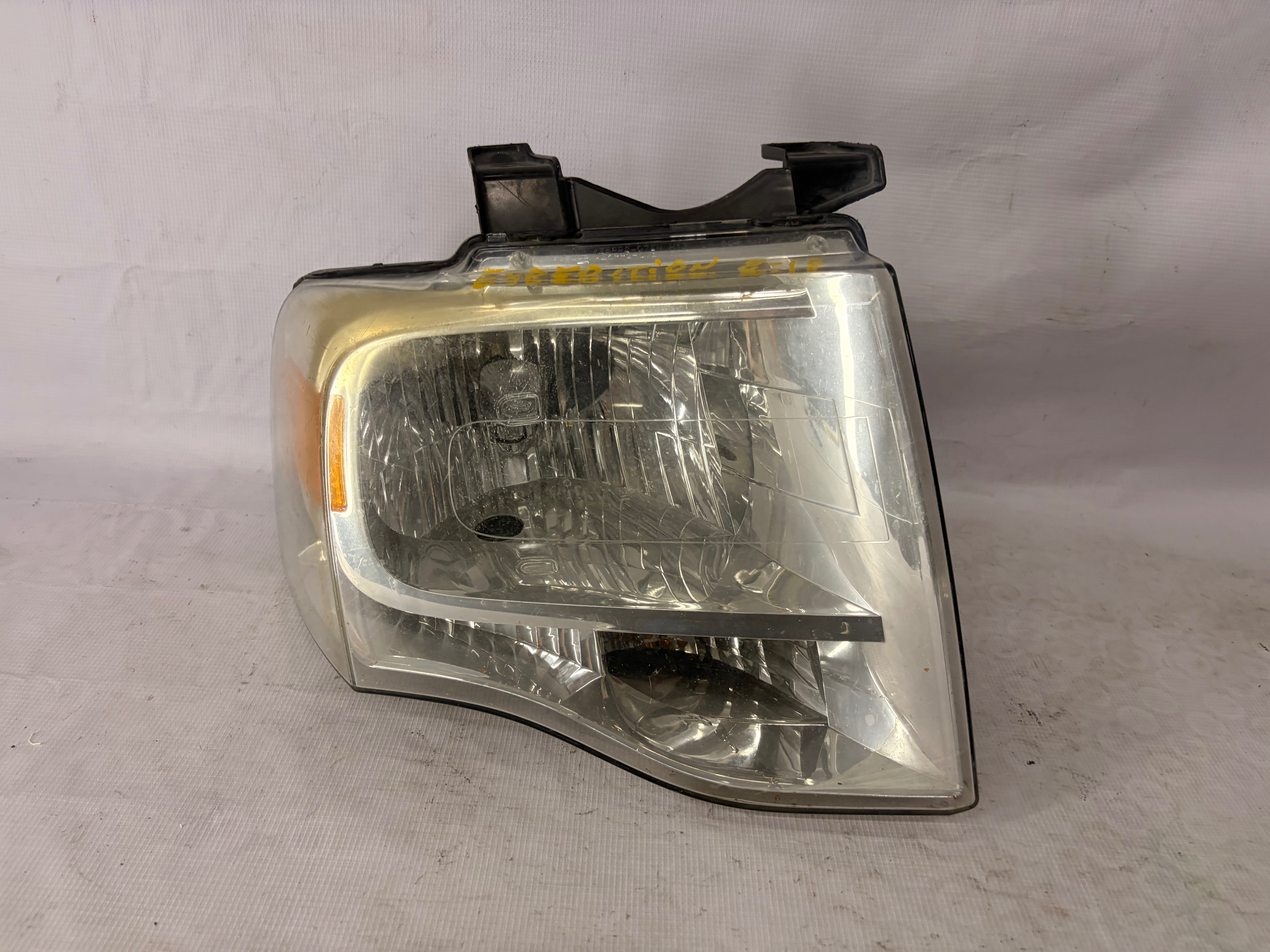 Ford Expedition 2007 - 2014 Faro Derecho Usado Original