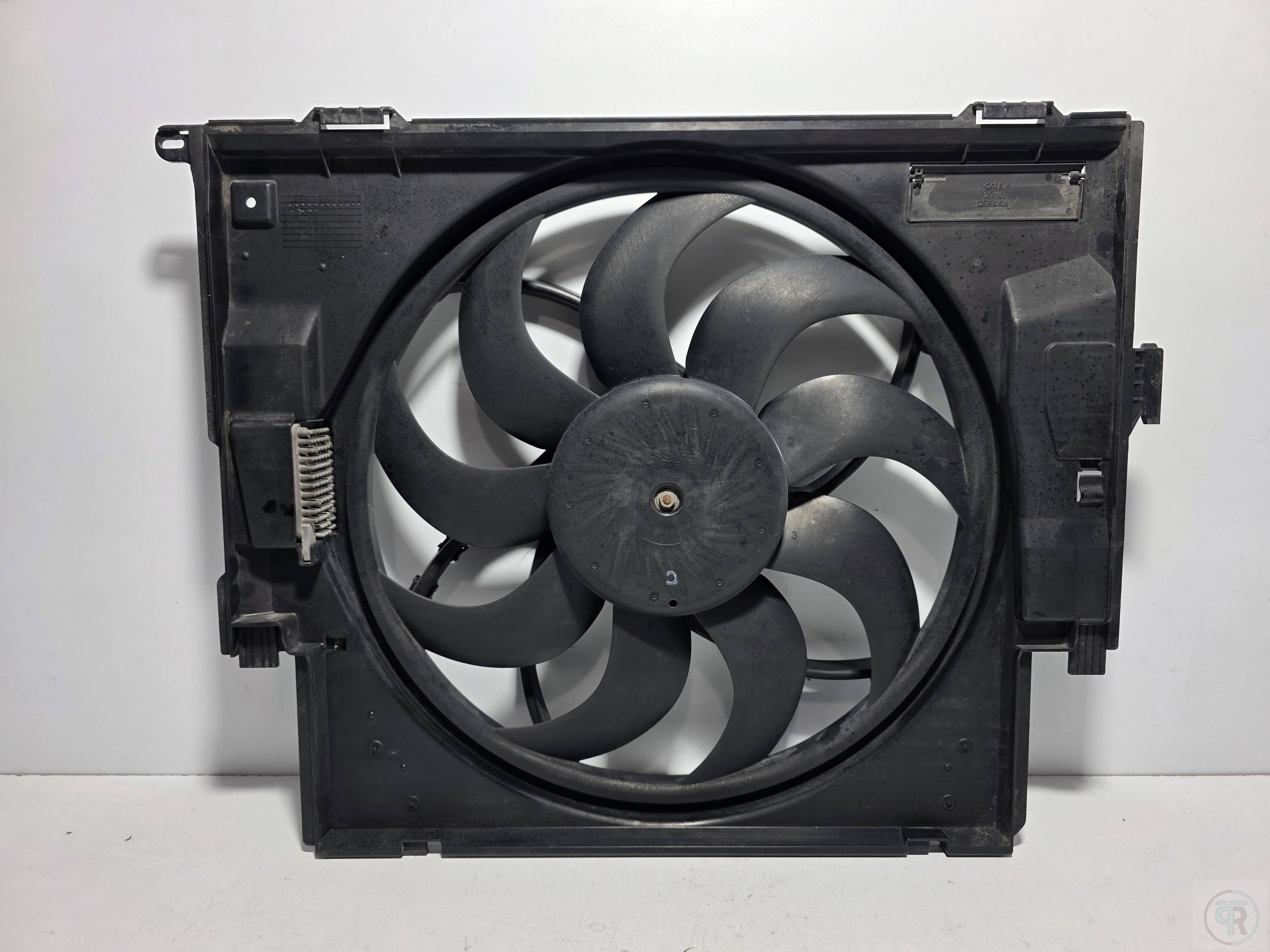 Bmw Serie 1 2011 - 2017 Ventilador de Radiador Delantera Usado Original