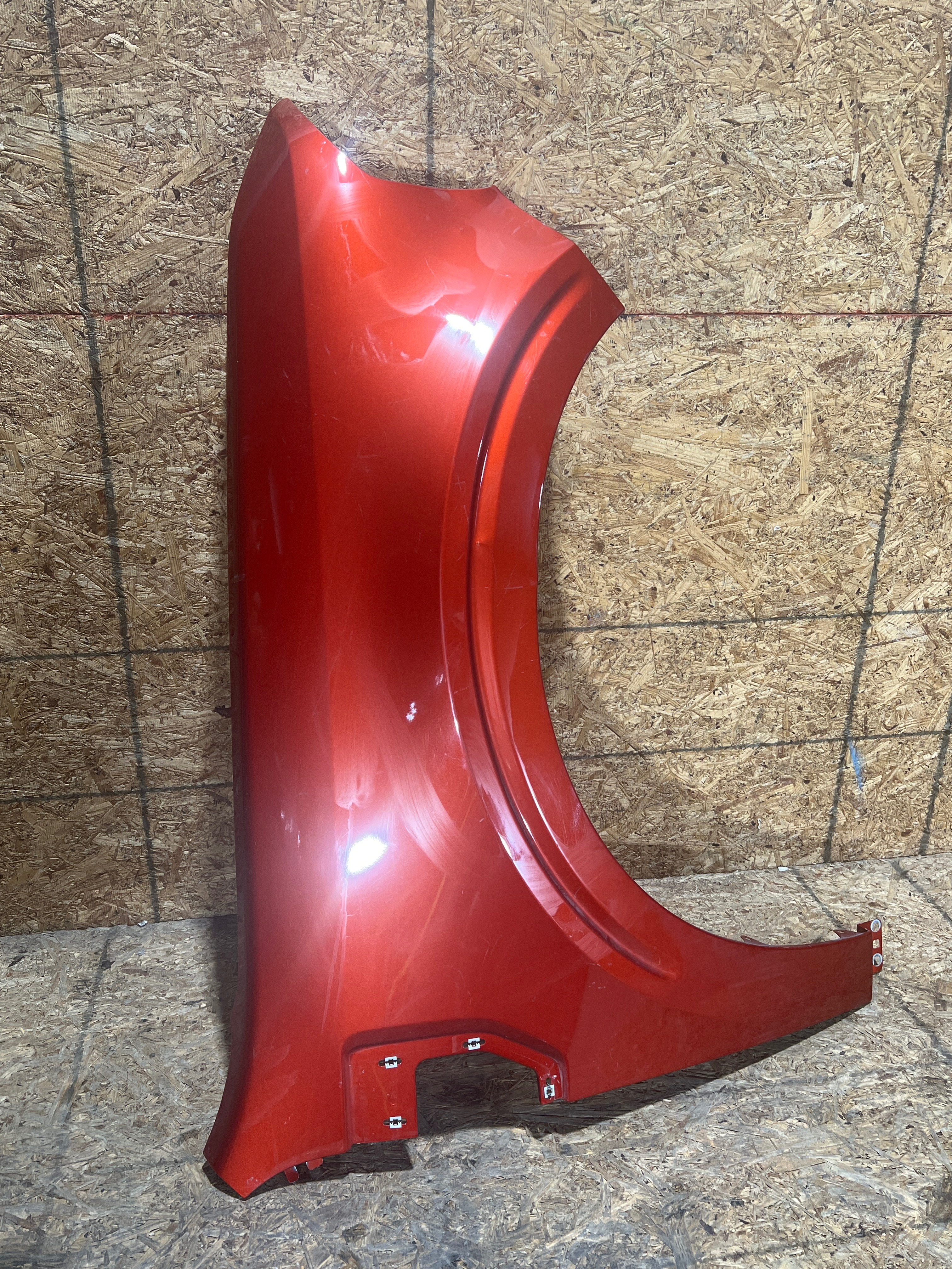 Ford Maverick 2020 - 2026 Salpicadera Derecho Usado Original