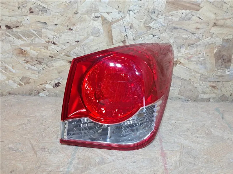 Calavera Exterior Derecho(a) Chevrolet Cruze 2014 4 Puertas - vista 1