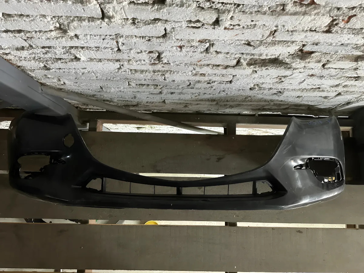 Mazda 3 2014 - 2016 Fascia Delantera Usado Generico