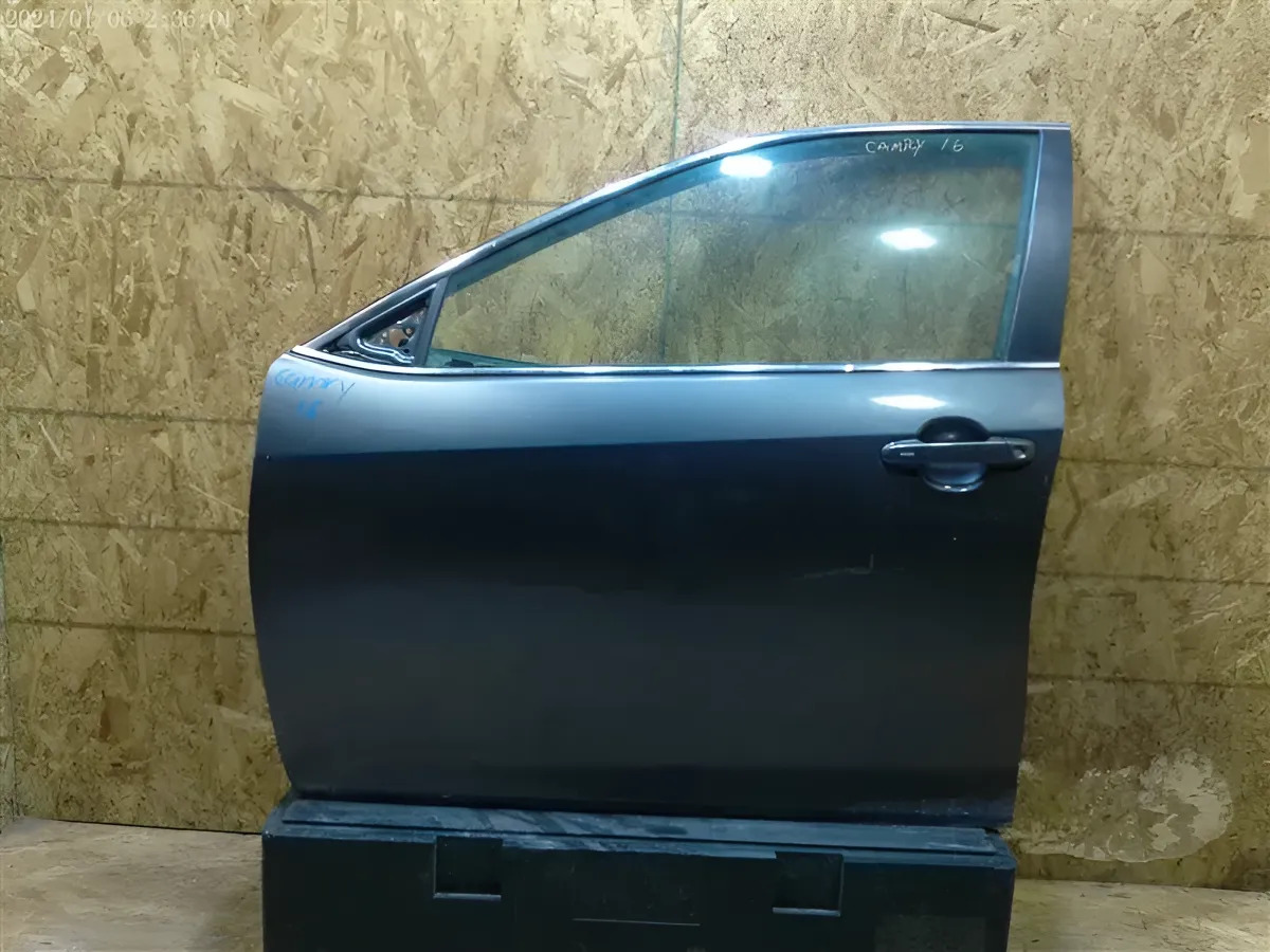 Puerta Delantero(a) Izquierdo(a) Electrica Toyota Camry