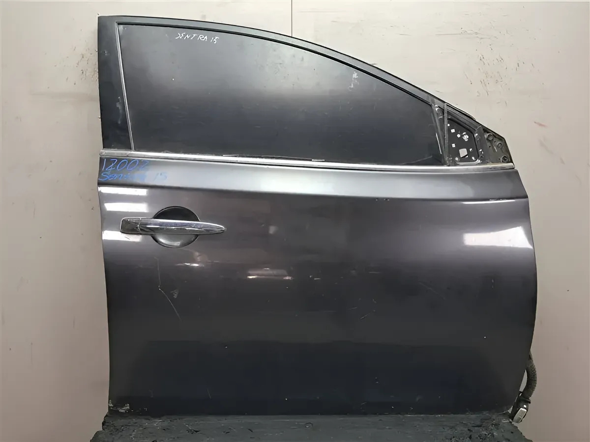 Puerta Delantero(a) Derecho(a) Electrica Nissan Sentra 2015