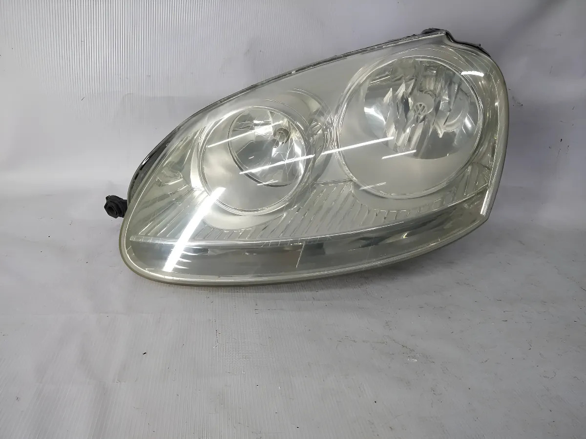 Volkswagen Bora 2005 - 2010 Faro Izquierdo Usado Original