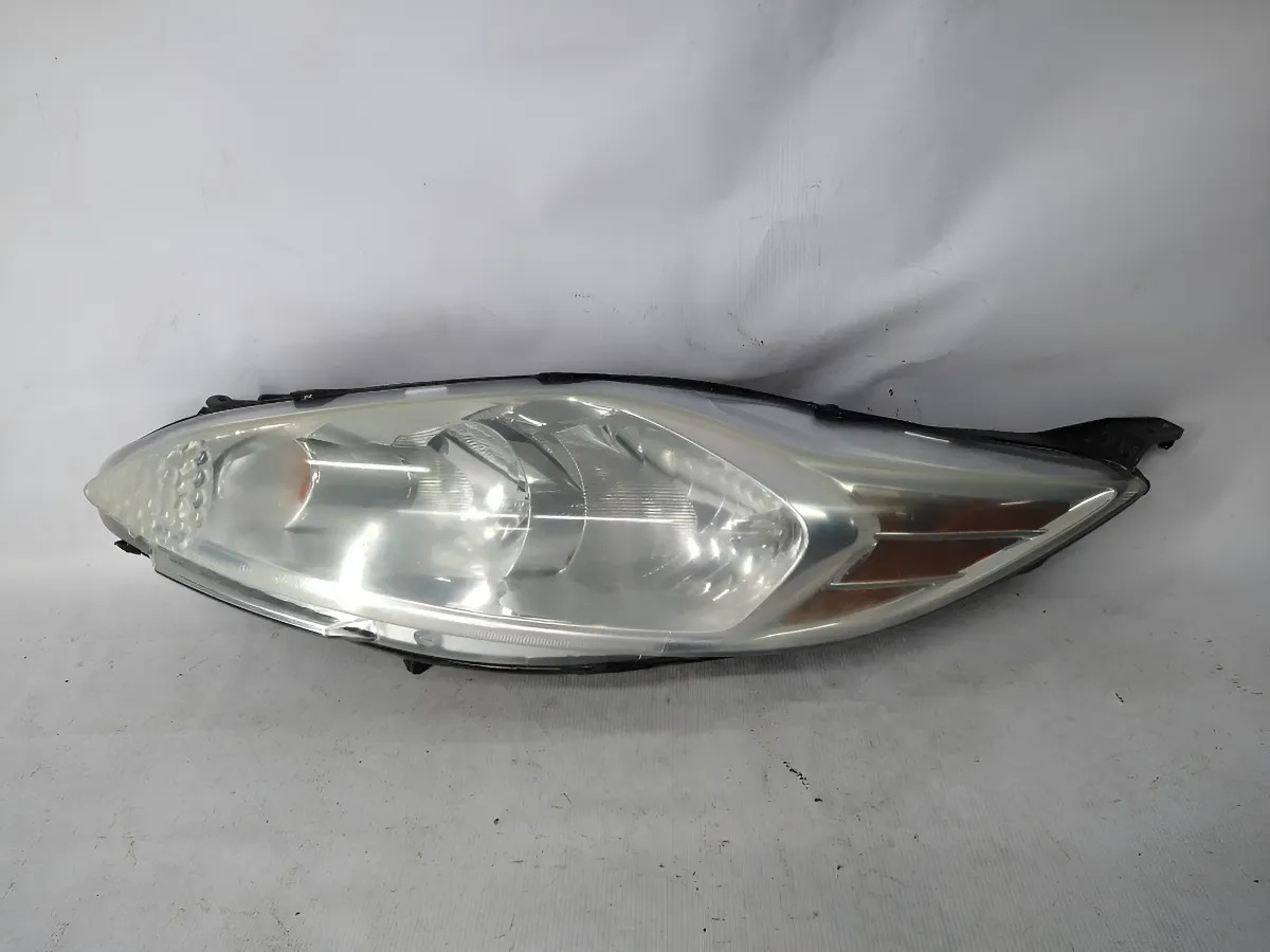 Ford Fiesta 2011 - 2013 Faro Izquierdo Usado Original