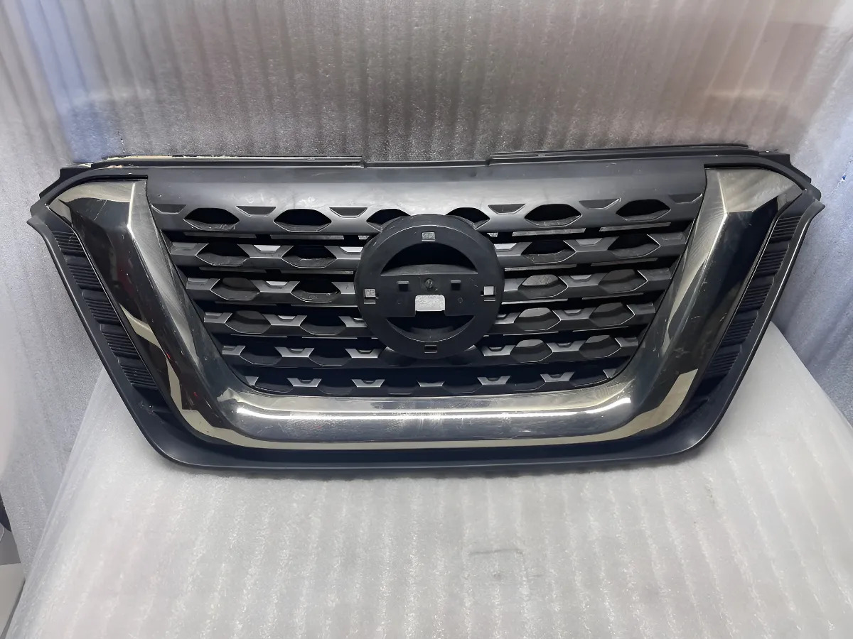 Nissan Kicks 2017 - 2020 Parrilla Usado Generico