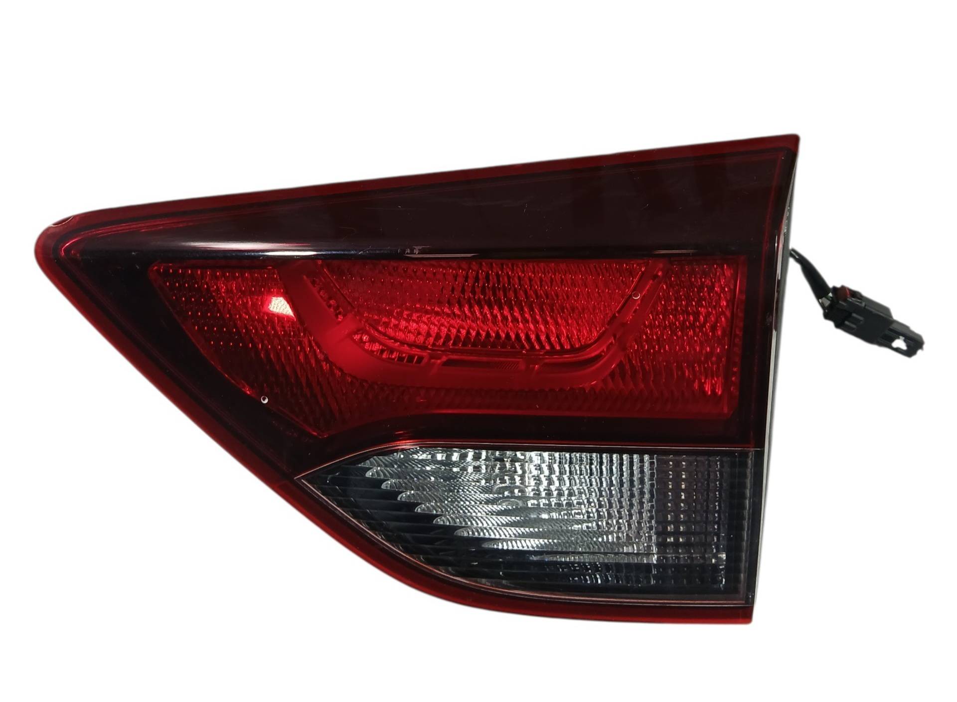 Chevrolet Trailblazer 2021 - 2022 Intercalavera Trasera Derecho Usado Original