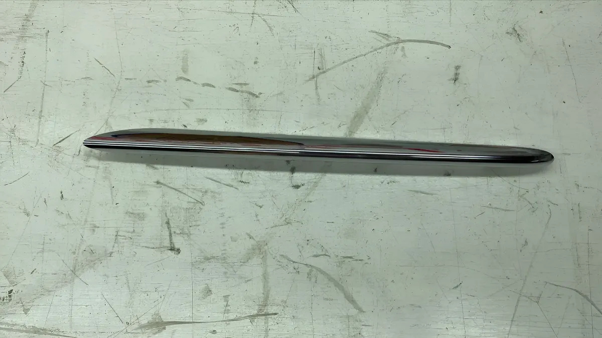 Mercedes-benz Clase c 2014 - 2019 Piezas Cromadas Delantera Izquierdo Usado Original