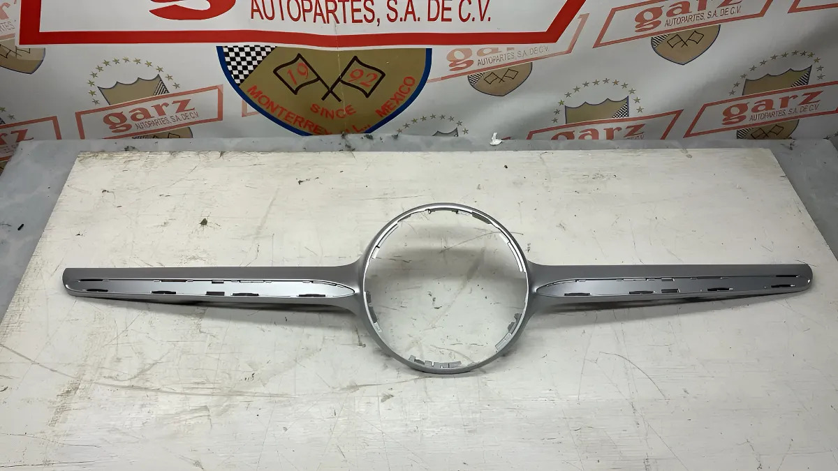 Mercedes-benz Clase c 2014 - 2019 Parrilla Delantera Derecho Usado Original