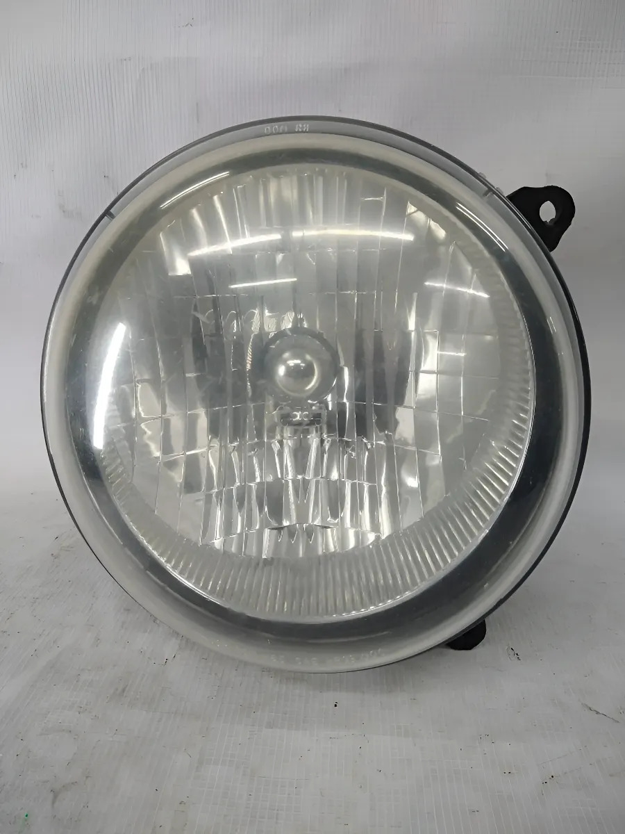 Jeep Liberty 2002 - 2004 Faro Derecho Usado Original