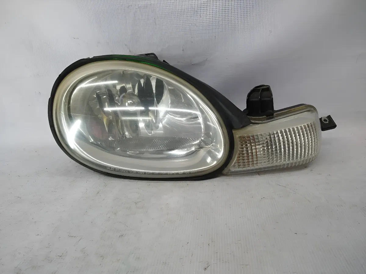 Dodge Neon 2000 - 2002 Faro Derecho Usado Original