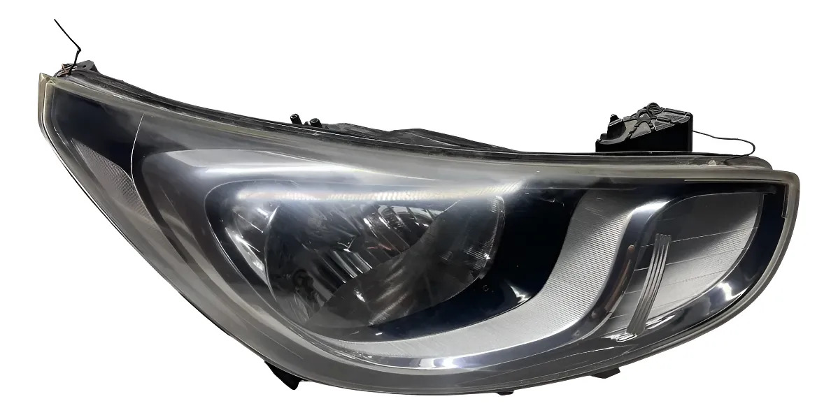 Hyundai Attitude 2012 - 2014 Faro Derecho Usado Generico