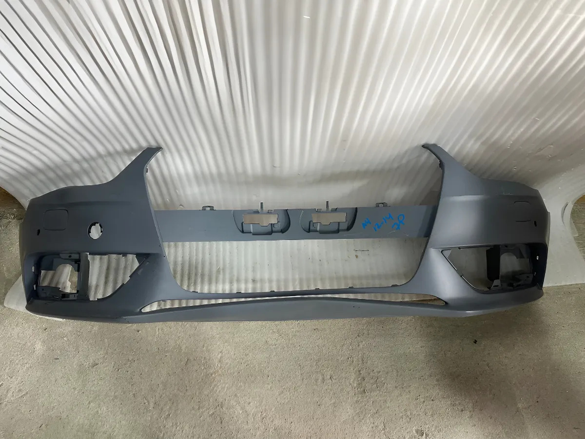Audi A4 2013 - 2015 Fascia Delantera Usado Generico