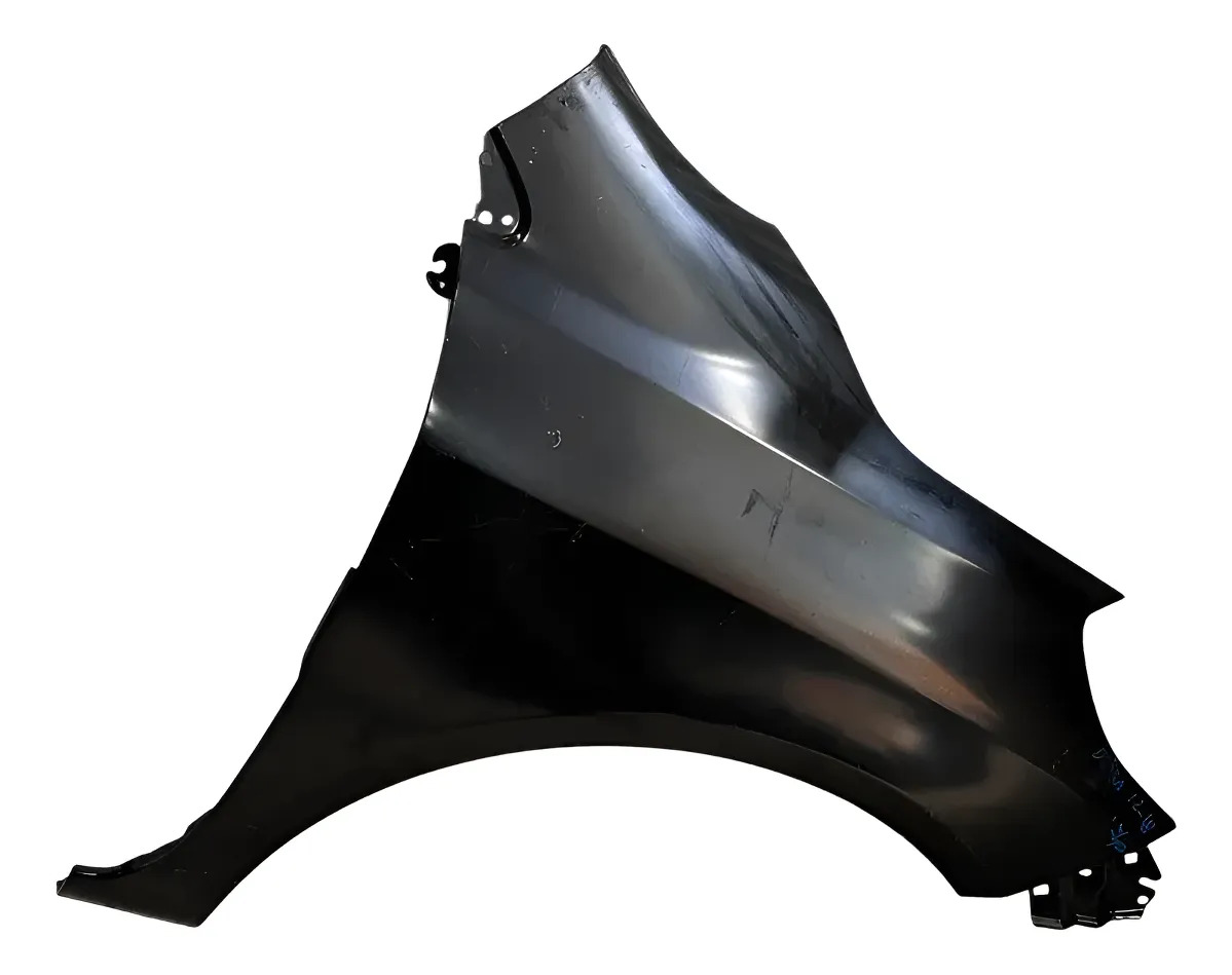 Nissan Versa 2012 - 2018 Salpicadera Delantera Derecho Usado Generico