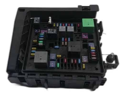 Caja De Fusibles Chevrolet Traverse 2018 4 Puertas Original
