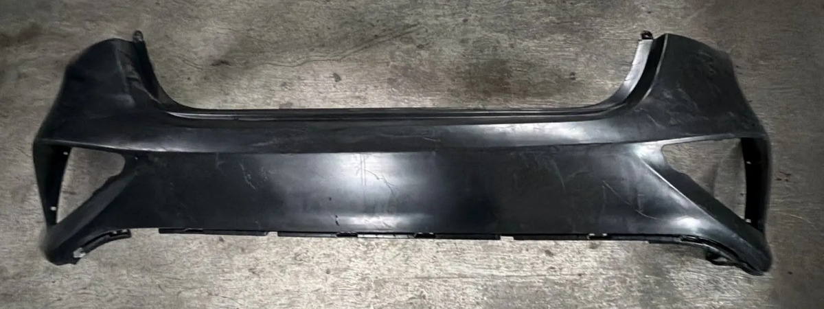Fascia Trasera Kia Forte 2019-2021 Usado Original