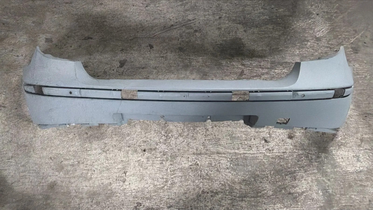 Fascia Trasera Bmw Serie 1 2004-2007 Usado Original