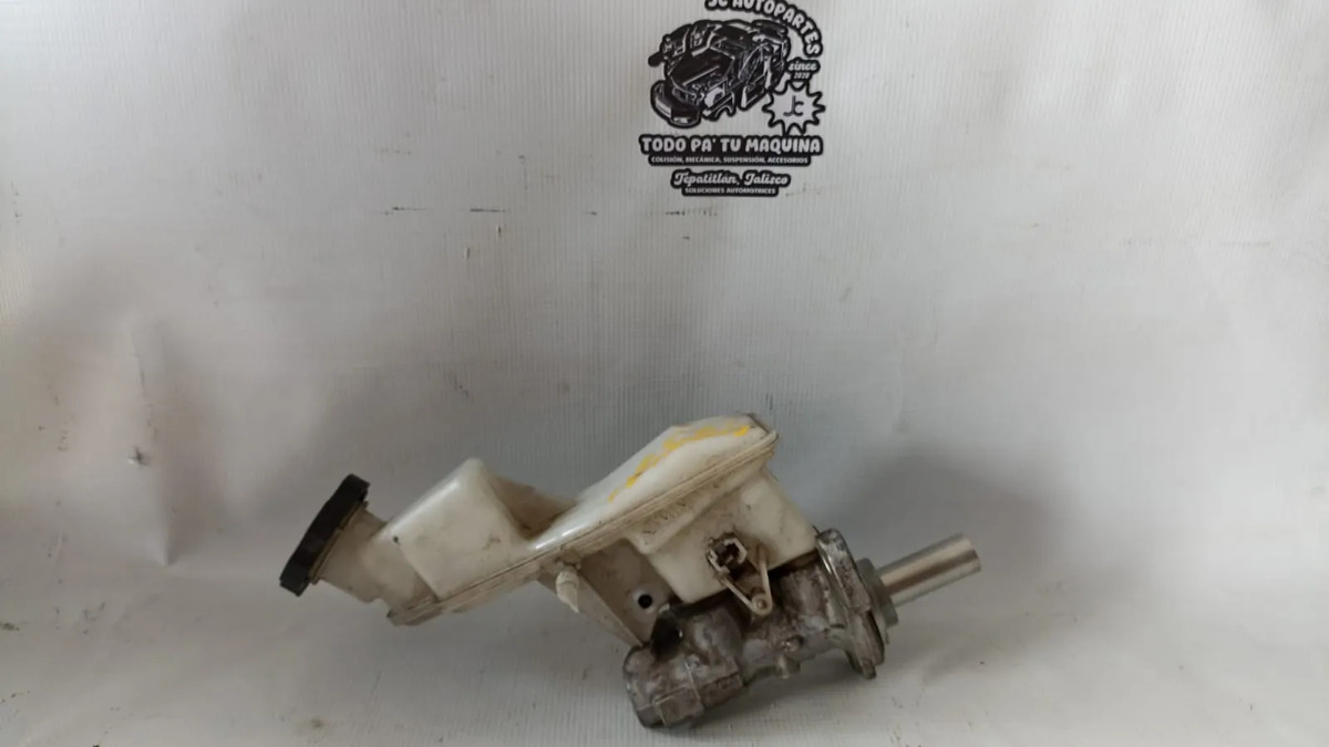 Bomba De Frenos C/depósito Chevrolet Onix 2021-2026 1.0l T