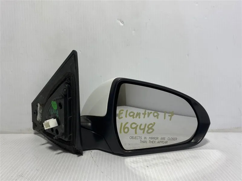 Espejo Delantero(a) Derecho Hyundai Elantra 2017 4 Puertas